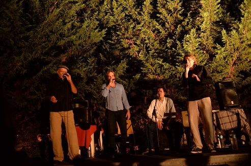 Radio Babel Marseille à Saint-Mitre-Les-Remparts septembre 2016 dans le jardin de Louis Brauquier pour le quarantenaire du décès du poète.