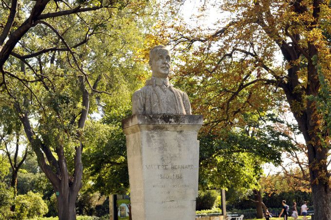 Statue de Valère Bernard - Parc longchamp Marseille